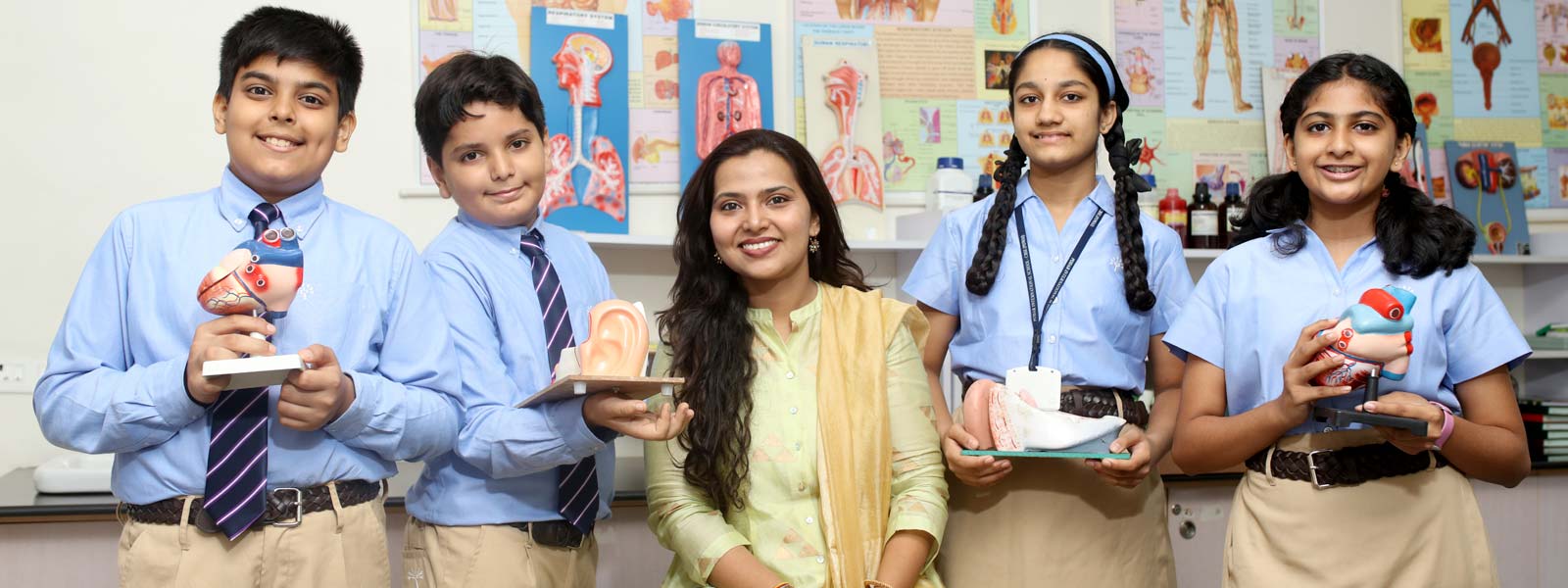 curriculum and content at podar education school