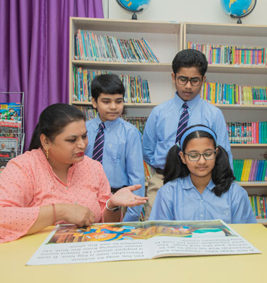 students life at podar education school